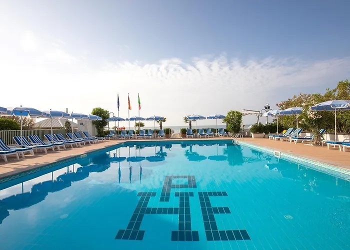 Hotel Plaza Esplanade