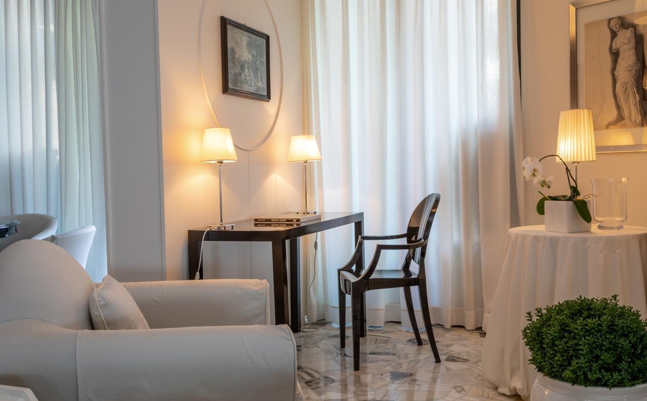 Hotel Plaza Esplanade